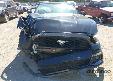 2017 Ford Mustang Ecoboost z USA, uszkodzony, nr VIN 1FA6P8TH2H5224445